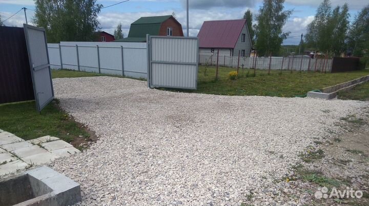 Заезд на участок. Въезд. Въездная группа