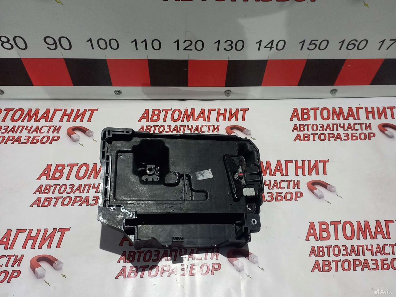 Площадка аккумулятора Хендай Соната 8 DN 19-н.в