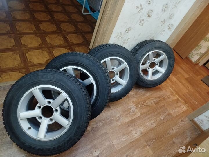 Зимние колеса на ниву r15