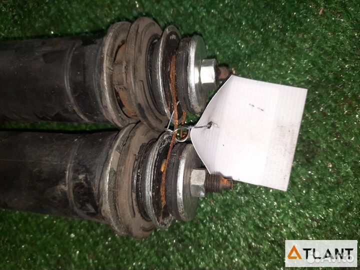 Амортизатор задний левый toyota ractis