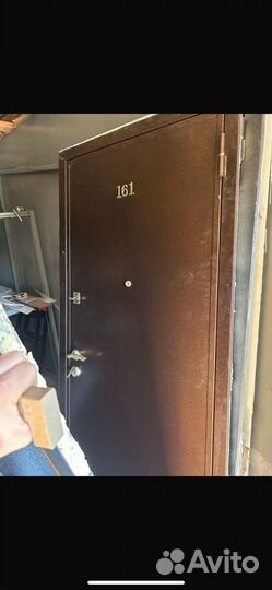 Дверь входная металлическая бу
