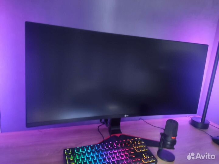 Монитор для компьютера LG