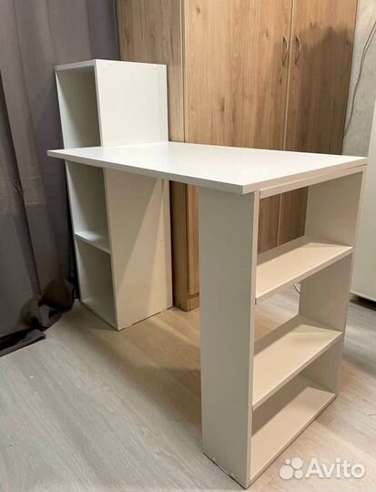 Офисный стол