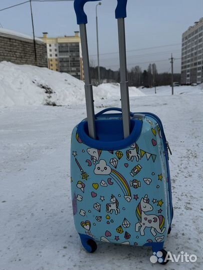 Детский чемодан