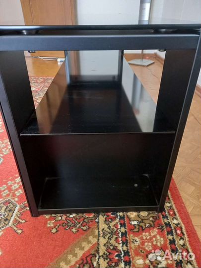 Тумба под телевизор