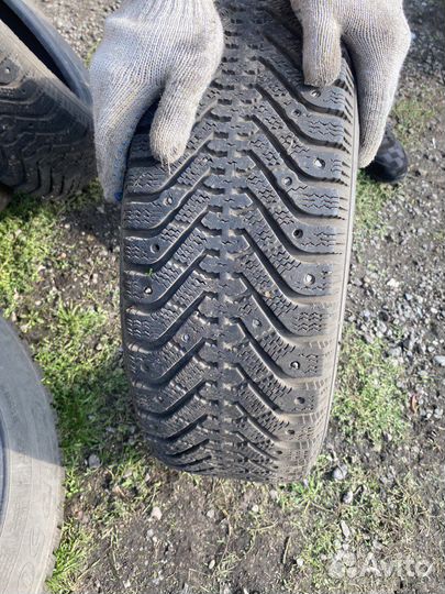 Goodyear UltraGrip 500 195/65 R15