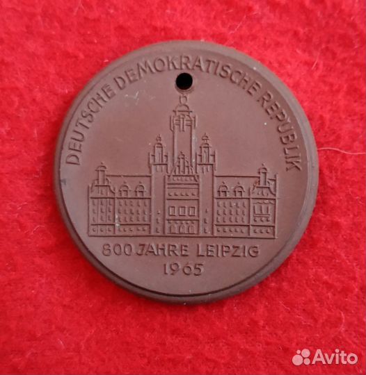 Зарубежные медали