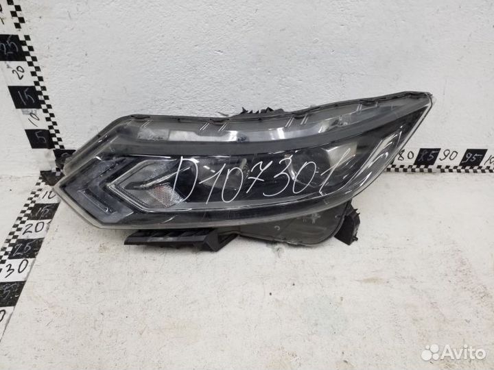 Фара левая Nissan Qashqai 2 Restail галоген