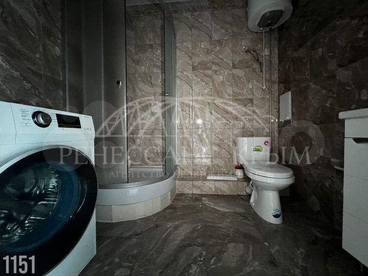 Апартаменты-студия, 40 м², 5/6 эт.