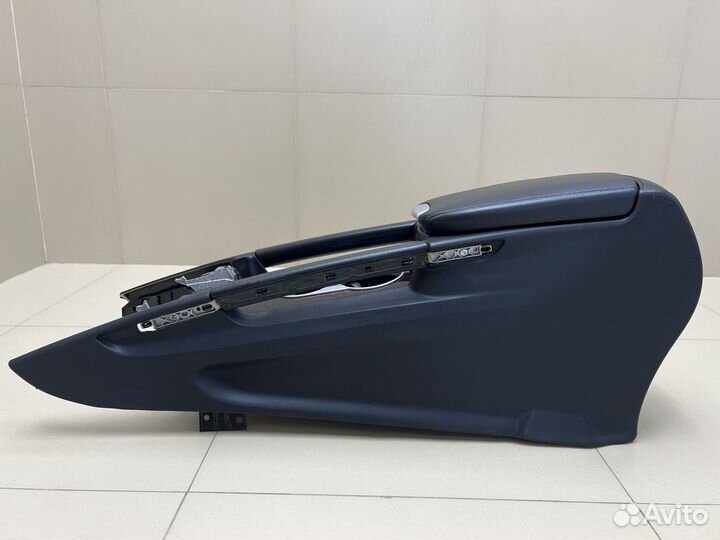 Центральная консоль Mercedes GL W164