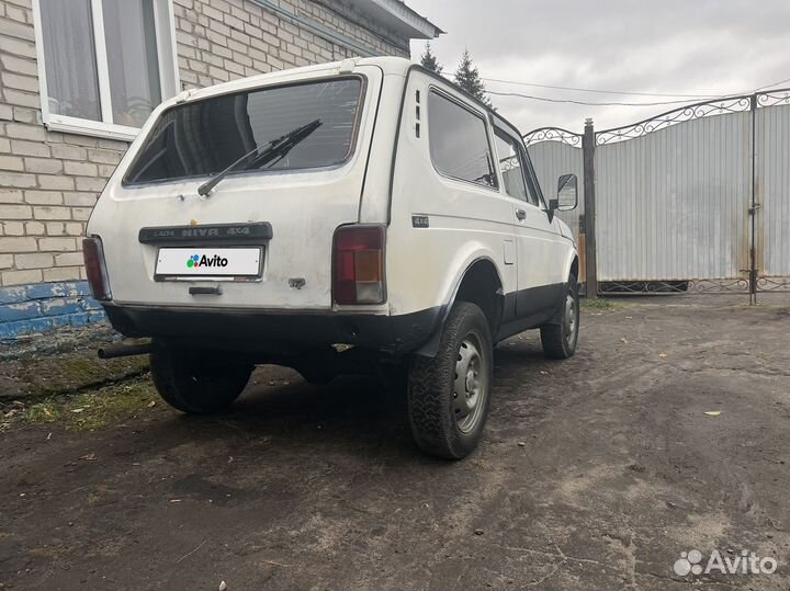 LADA 4x4 (Нива) 1.7 МТ, 1996, 200 000 км