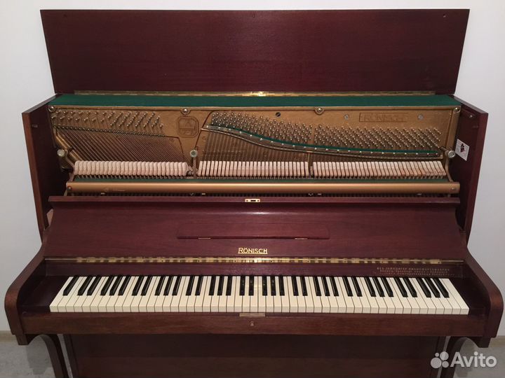 Rönisch 126 см, акустическое пианино