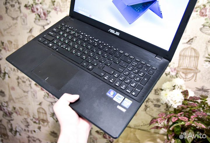 Быстрый красивый ноутбук asus 500\4гб + мышь
