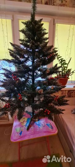 Елка искусственная