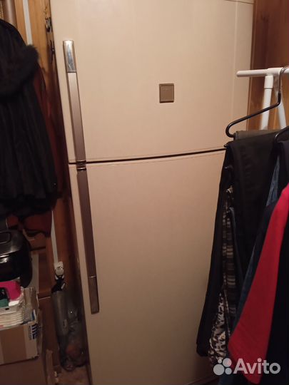 Холодильник