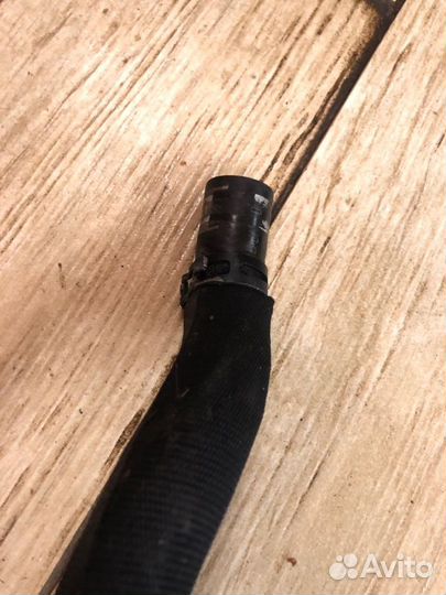 Патрубок системы охлаждения Audi A6 С6