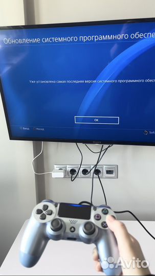 Sony PS4 Slim 500 GB + джойстик