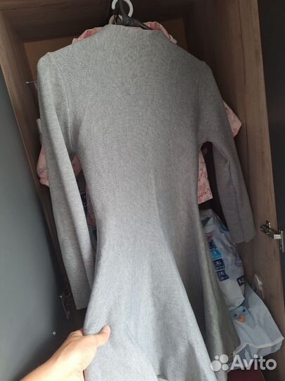 Платье тёплое 44-46, расклешенное