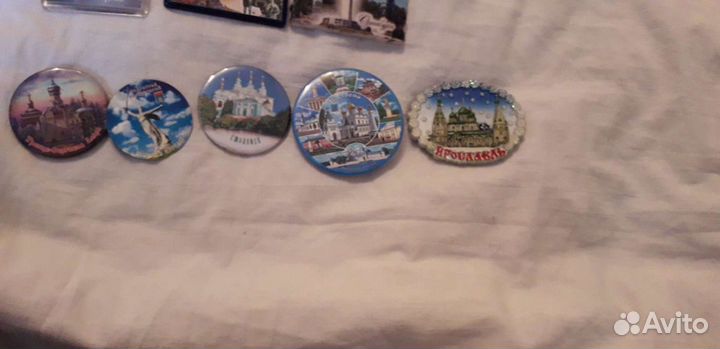 Магниты на холодильник города