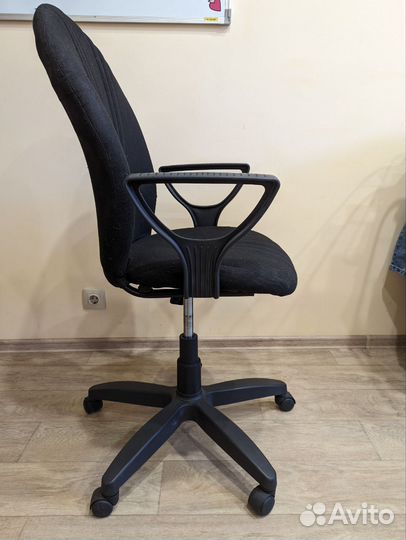 Компьютерное кресло