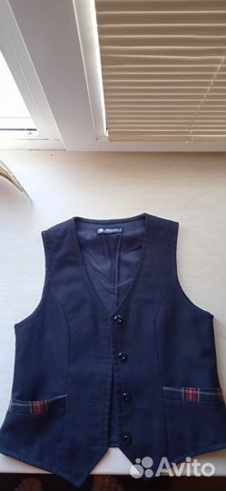 Жилетка для девочки(школьная)