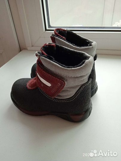 Ботинки демисезонные для девочки 21