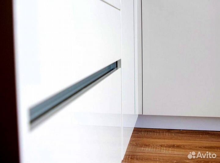 Кухонный гарнитур с островом