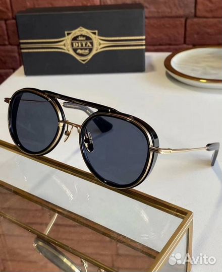 Брендовые солнцезащитные очки
