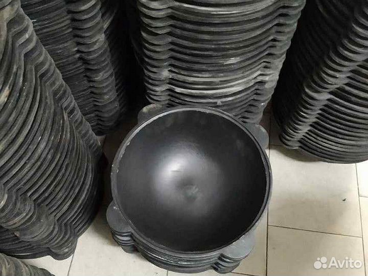 Казан чугунный