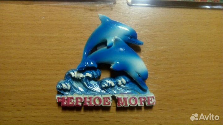 Магниты на холодильник