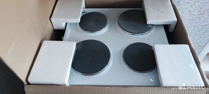 Электроплита с духовкой новая