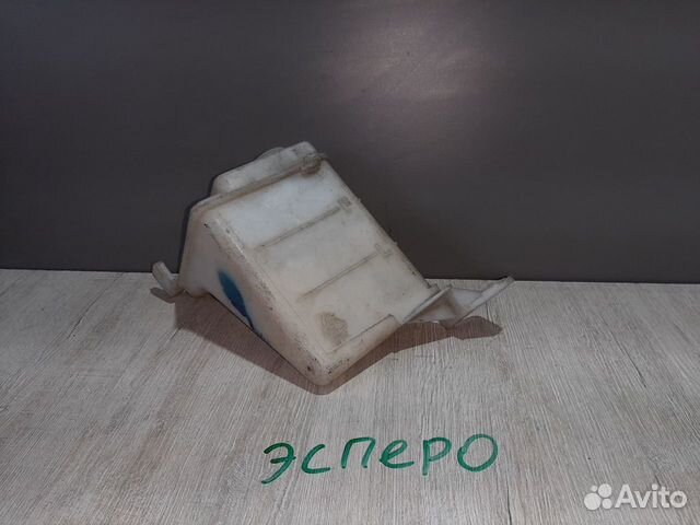Бачок расширительный Daewoo Espero, 1992 год