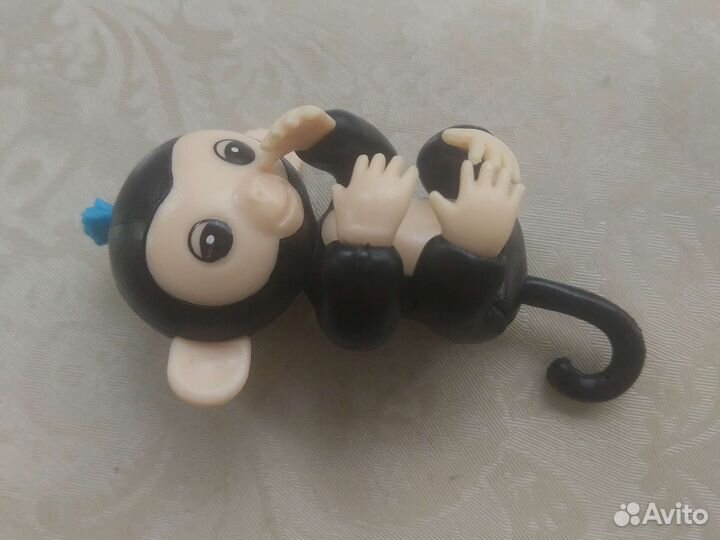 Игрушка обезьяна