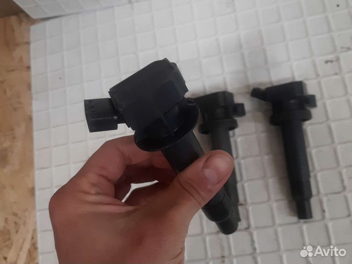 Катушка зажигания toyota corola e12 avensis