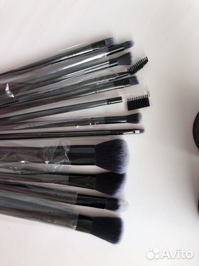 Набор кистей для макияжа