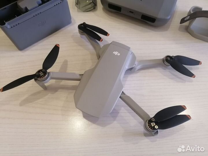 Dji mini 2 fly more combo