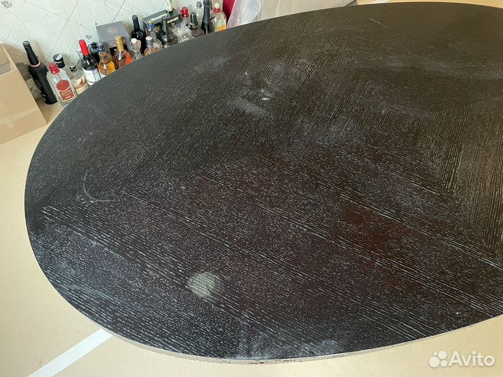 Стол обеденный на 6 персон овальный