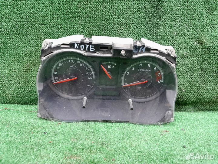 Панель приборов Nissan Note E11 дорест