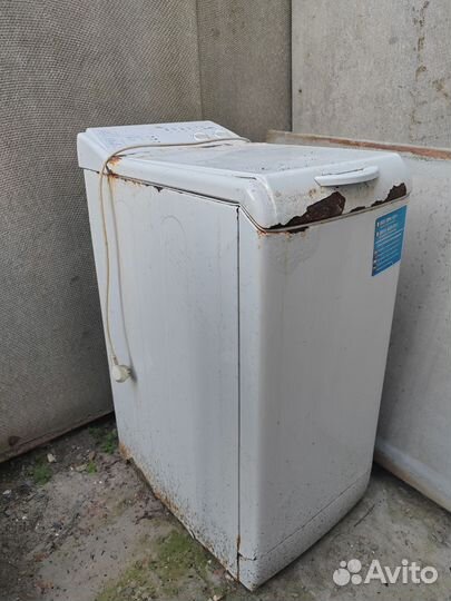 Стиральная машина на запчасти Indesit