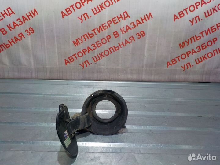 Лючок крышка бензобака Пежо 308 Peugeot 308