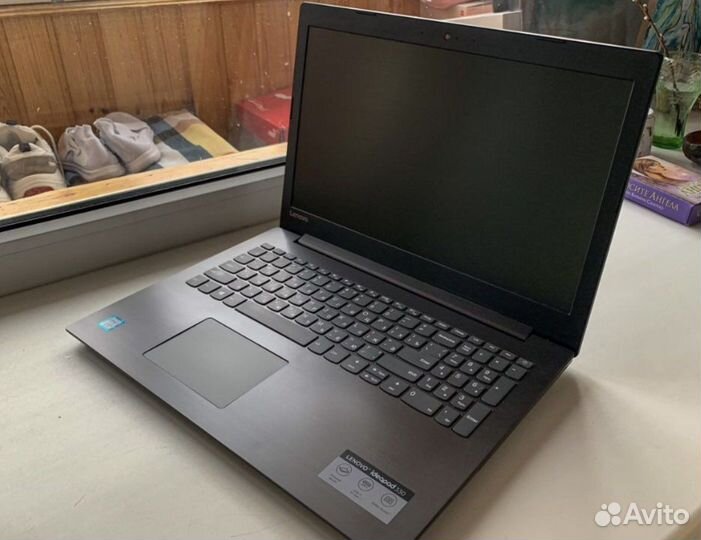 Ноутбуки продаются в связи с закрытием офиса