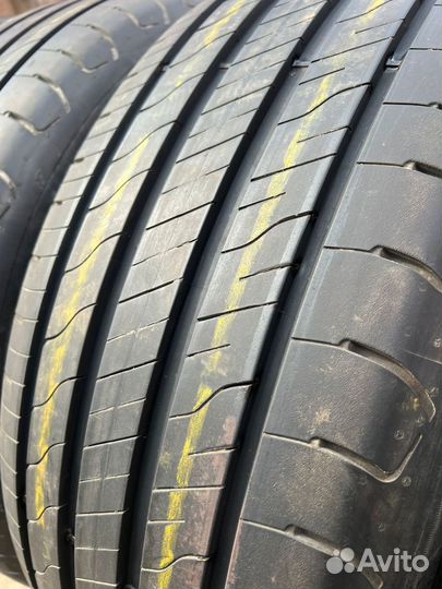 Goodyear EfficientGrip 2 SUV 275/50 R21