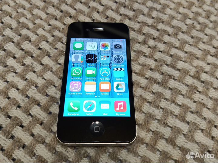 iPhone 4, 32 ГБ