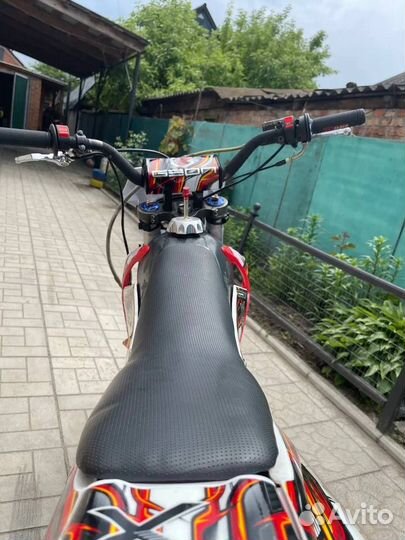 Geon X-Ride 150