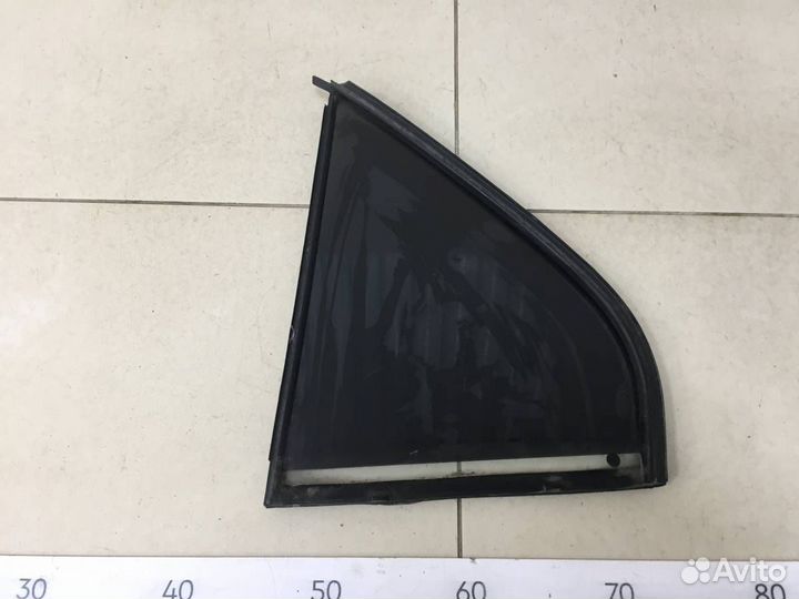 Стекло двери задней правой форточка Hyundai Accent