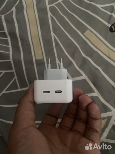 Зарядное устройство для телефона iPhone