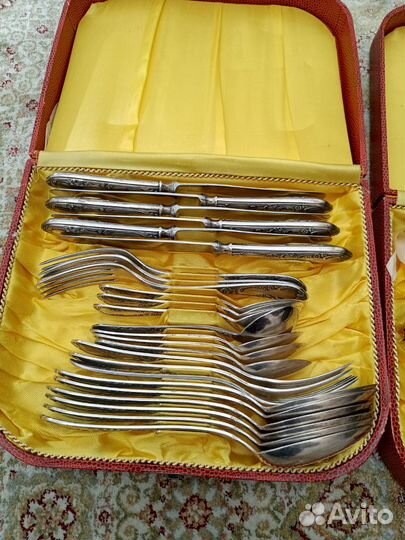 Столовые приборы