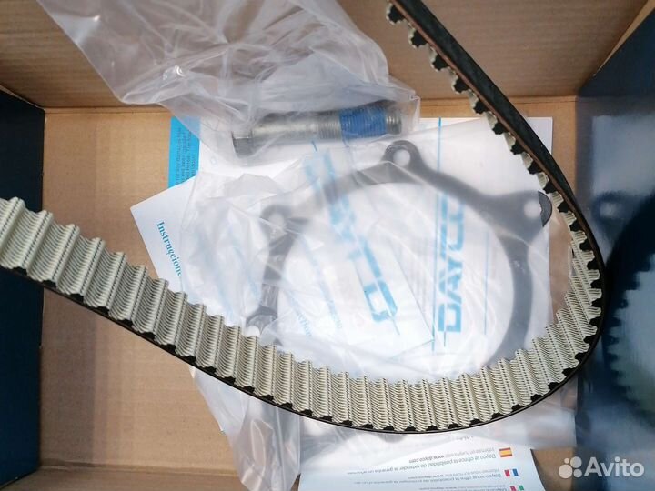 Ремень грм Citroen Spacetourer с помпой