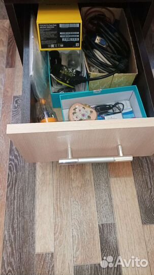 Компьютерный стол