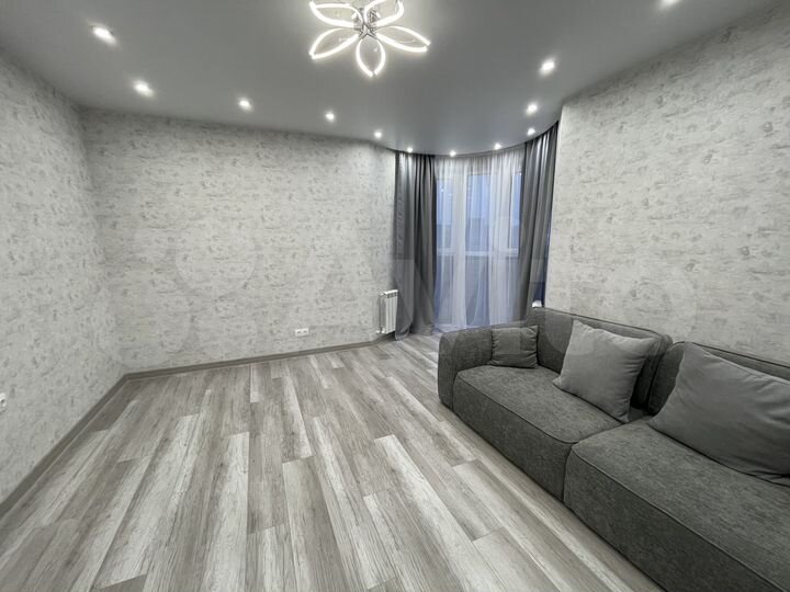 2-к. квартира, 50 м², 9/10 эт.